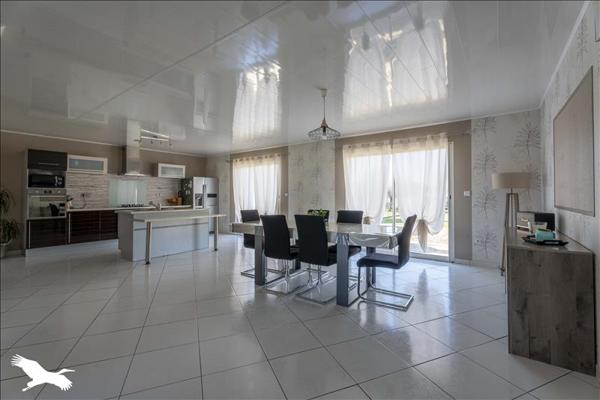 Maison à vendre |  Montchaude |  4 pièces | 118 m²