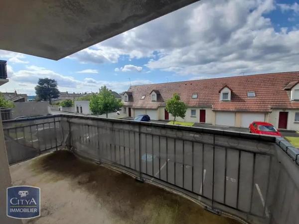 Appartement à louer 2 pièces 47.92m² Châteauroux (36000)