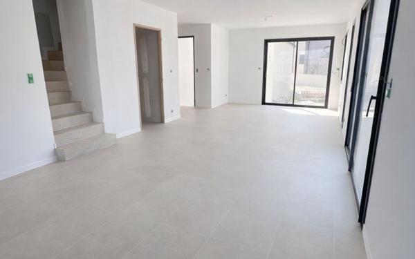Maison à vendre    3 pièces •  Langlade