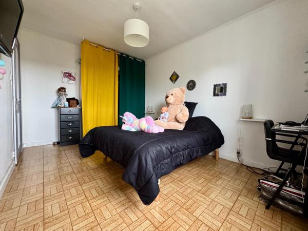 Maison plain-pied, 3ch, sous-sol complet