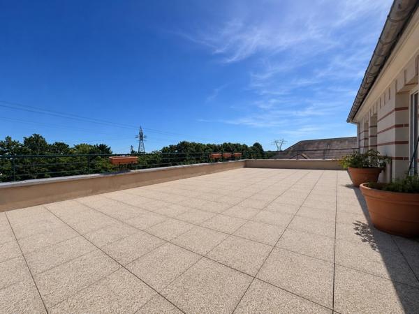 A ELANCOURT - Appartement RoofTop avec vue panoramique - Coup de coeur SAFTI