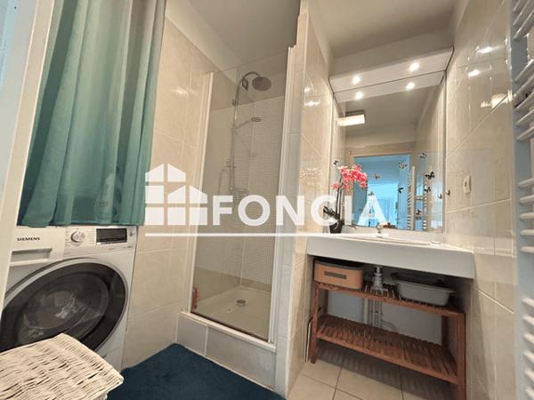 Location Appartement 2 pièces 46.44 m² - Marseille 13008