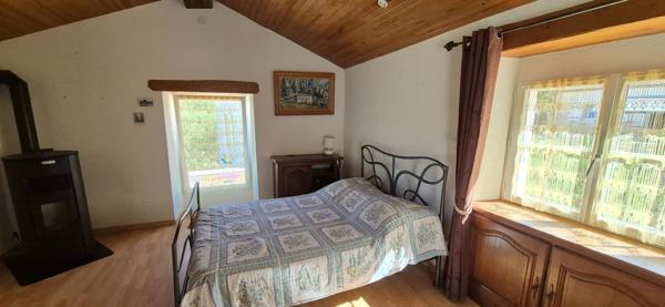 Vente ferme 180 m² 7 Pièces Montaigu-de-Quercy