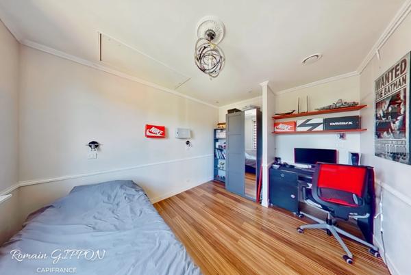 À Vendre : maison rénovée 3 chambres avec garage - 6 pièces pour 107m2 à Liverdun