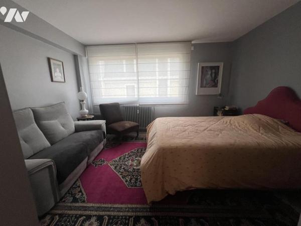 CAEN proche Port de plaisance - Appartement de 108 m2 - 3 chambres - Parking extérieur privatif.