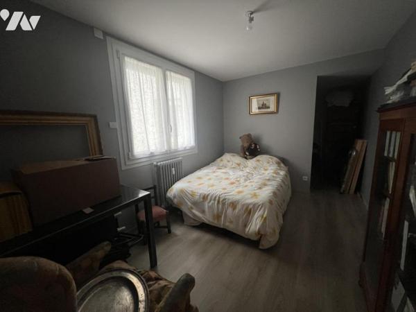 CAEN proche Port de plaisance - Appartement de 108 m2 - 3 chambres - Parking extérieur privatif.