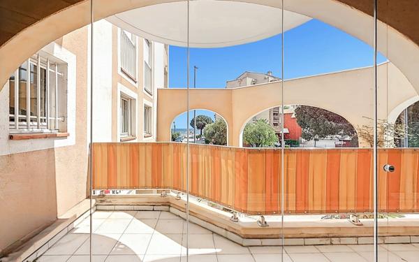 Appartement à vendre    3 pièces • 57,16 m2 Fréjus