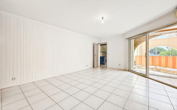 Appartement à vendre    3 pièces • 57,16 m2 Fréjus