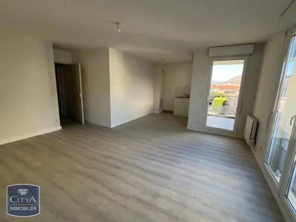 Appartement à louer 3 pièces 56.9m²