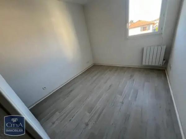 Appartement à louer 3 pièces 56.9m²