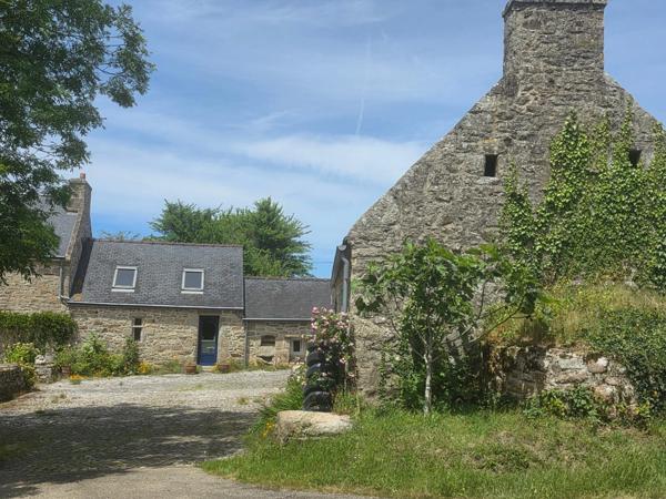 Propriete à vendre 6 pièces proche de ESQUIBIEN (29)