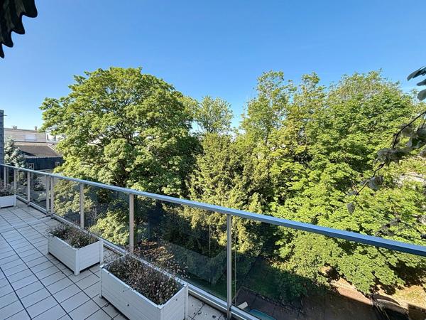 Appartement à vendre 6 pièces REIMS (51) balcons garages