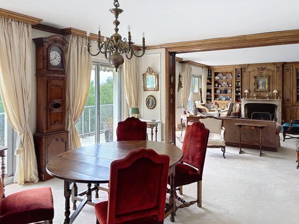 Appartement à vendre 6 pièces REIMS (51) balcons garages