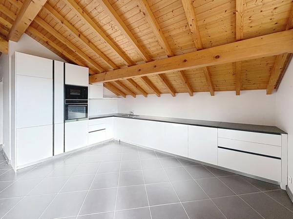 Appartement à vendre 3 pièces VETRAZ MONTHOUX (74)