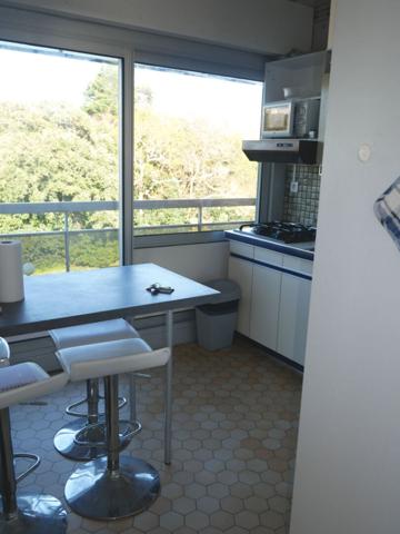 A vendre - Appartement Biarritz 2 pièce(s)  47 m2 - Place de parking et cave .