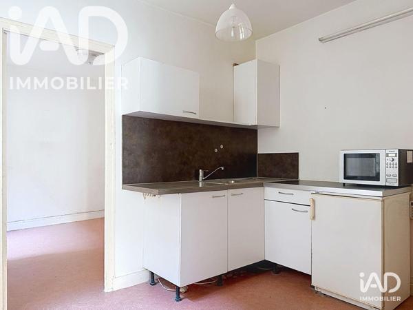 Location local d’activité 50 m² Château-Renard