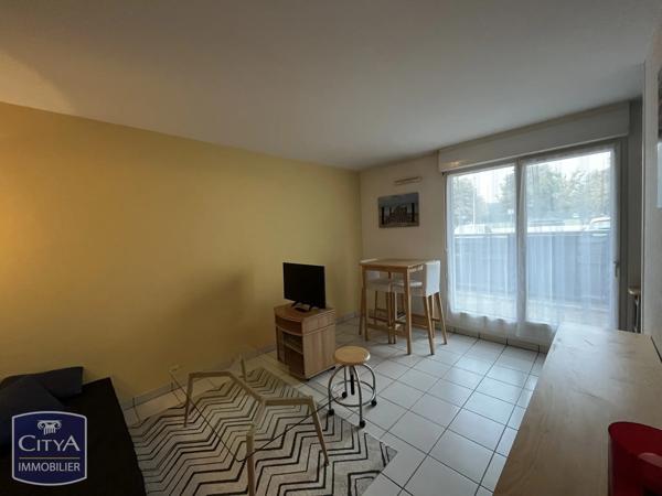 Appartement à vendre 2 pièces 48.96m² Laval (53000)