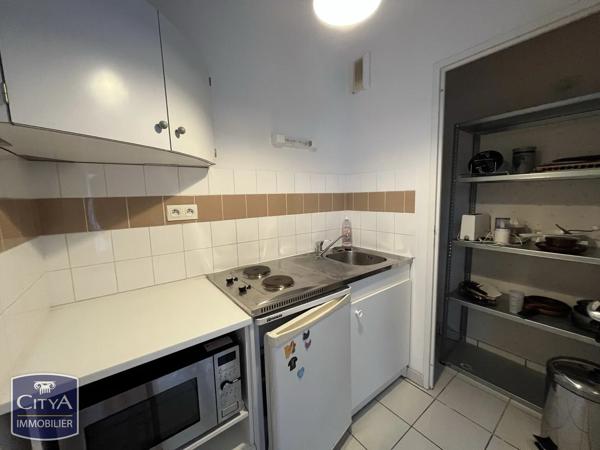 Appartement à vendre 2 pièces 48.96m² Laval (53000)