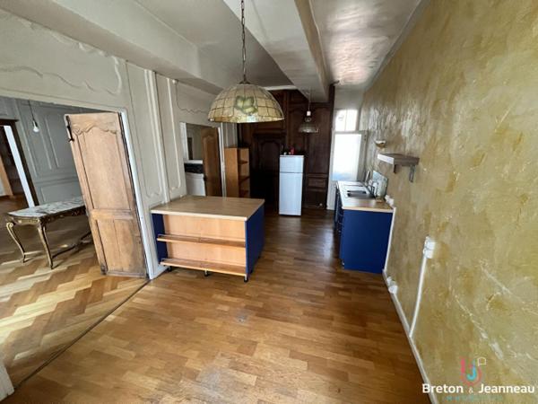 Maison centre de Laval