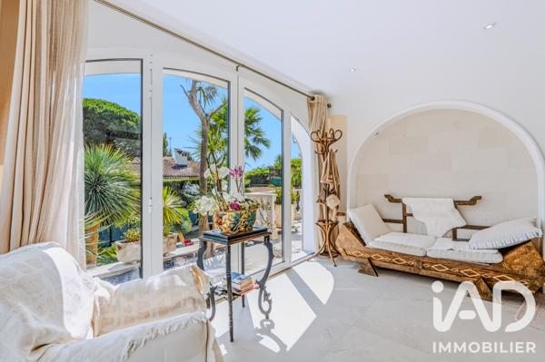 Maison (prestige) à vendre 7 pièces 222,1 m² Mandelieu-la-Napoule
