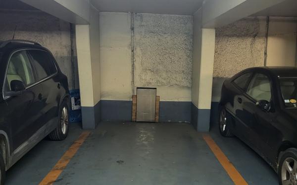Stationnement à vendre    12 m2 Paris 6
