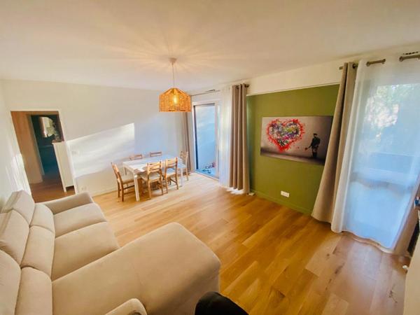 Appartement Torcy 2 pièce(s) 53 m2