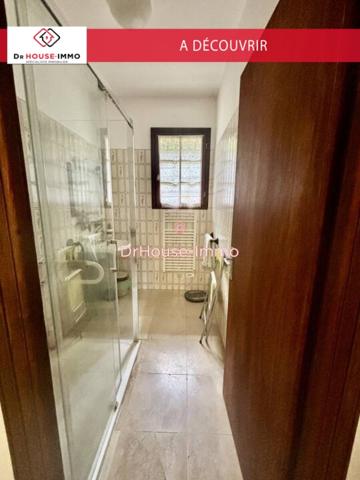 Maison à vendre 6 pièces de 194 m²
