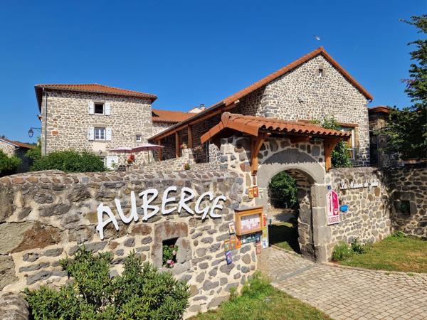 Blanzac (43350) PROPRIETE DE CARACTERE SUR 450 M2 A BLANZAC