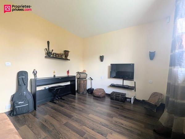 Maison individuelle 7 pièces de 145m² avec jardin clos de 660m²
