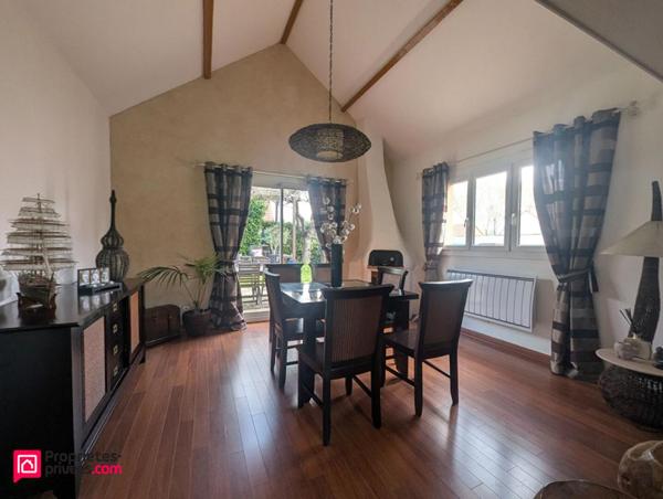 Maison individuelle 7 pièces de 145m² avec jardin clos de 660m²