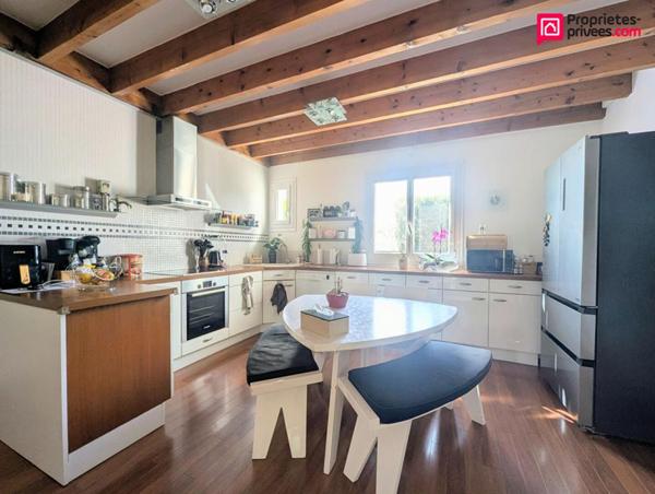 Maison individuelle 7 pièces de 145m² avec jardin clos de 660m²