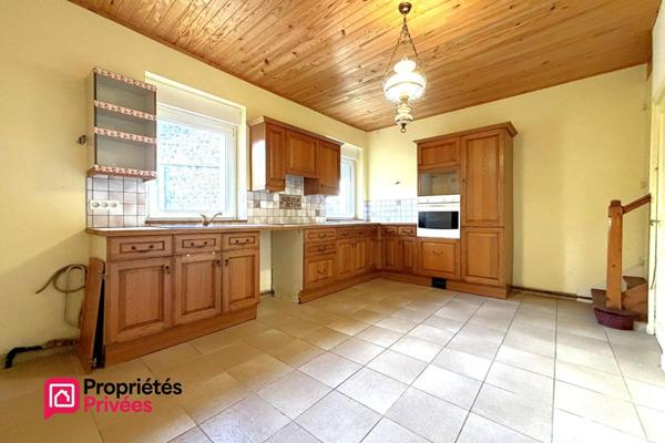 Maison  5 pièces 115 m² avec grand garage de 100m² Saint Ours les Roches 63230