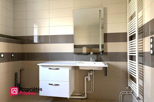 Maison  5 pièces 115 m² avec grand garage de 100m² Saint Ours les Roches 63230