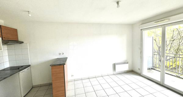 À vendre Appartement 2 pièces 43 m² - Saint-quentin-de-baron 33750