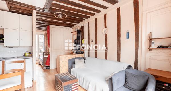 À vendre Studio 25.74 m² - Paris 75010