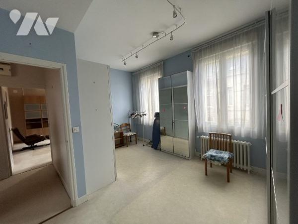 Maison habitable de plain-pied jardin garage