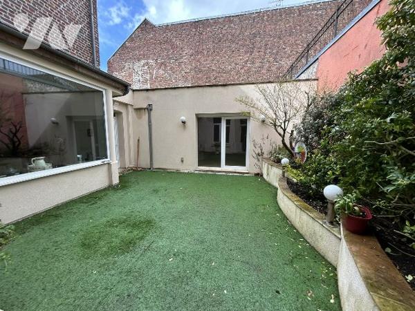 Maison habitable de plain-pied jardin garage