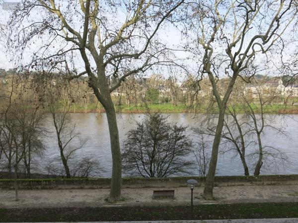 Appartement à louer à Tours dans l'Indre-et-Loire (37000), ref : 005/2033   
TOURS