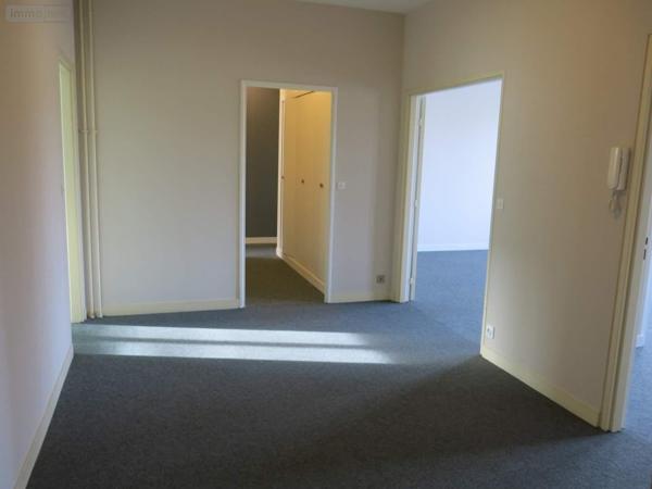 Appartement à louer à Tours dans l'Indre-et-Loire (37000), ref : 005/2033   
TOURS