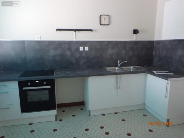 Appartement à louer à Tours dans l'Indre-et-Loire (37000), ref : 005/2033   
TOURS