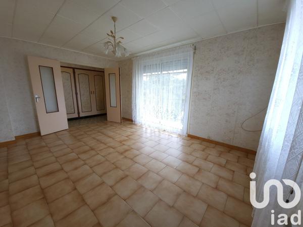 Maison 6 pièces de 115 m² à Mettray (37390)