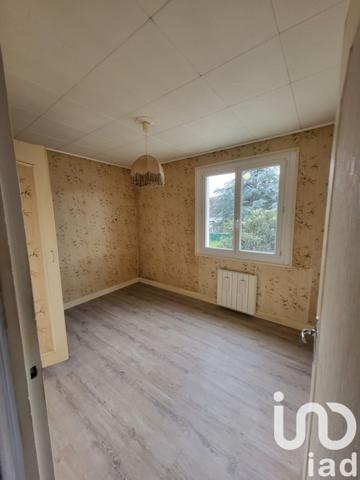 Maison 6 pièces de 115 m² à Mettray (37390)