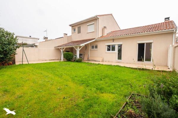 Maison à vendre 319 990 € Lormont 6 p 131 m² DPE D