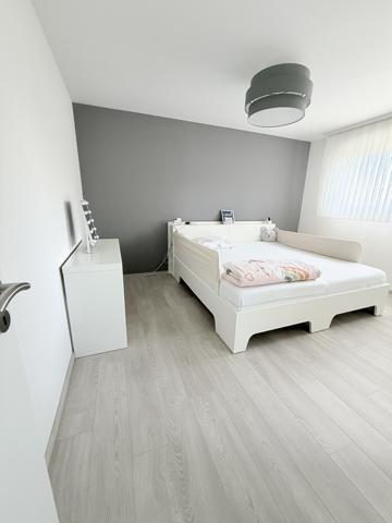 Maison
         7 pièces
        - 201 m² Exclusivité 799 000 € *