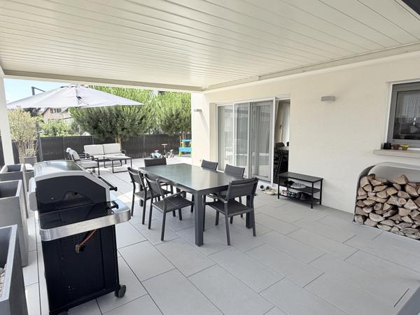 Maison
         7 pièces
        - 201 m² Exclusivité 799 000 € *