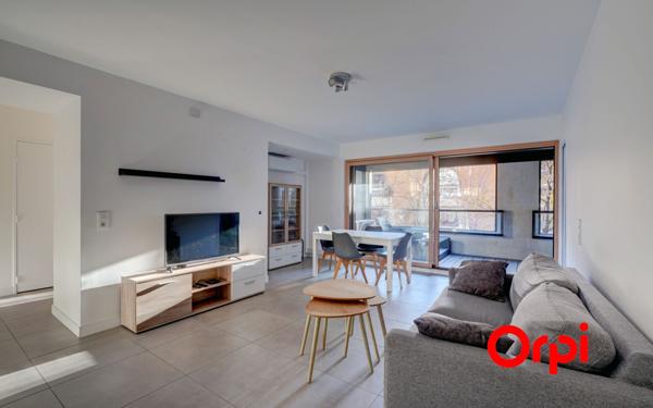 Appartement à vendre    3 pièces • 65,28 m2 Lyon 2