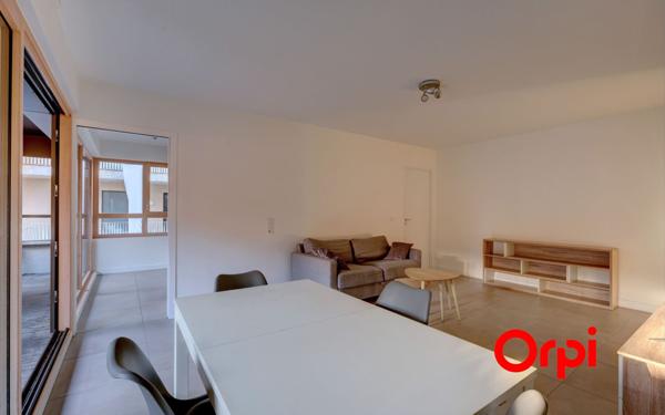 Appartement à vendre    3 pièces • 65,28 m2 Lyon 2