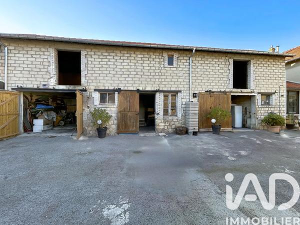 Maison à vendre 8 pièces 220 m² Pomacle