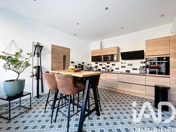 Maison à vendre 8 pièces 220 m² Pomacle