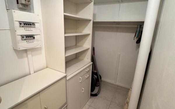 Appartement à louer    1 pièce •  Nice